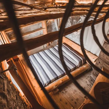 Montemezzo Le In Pietra Vista Сasa de vacaciones Gera Lario