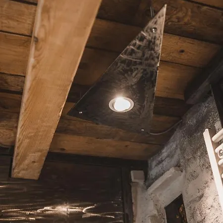 Montemezzo Le In Pietra Vista *