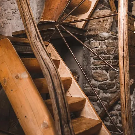 Дом отдыха Montemezzo Le In Pietra Vista *