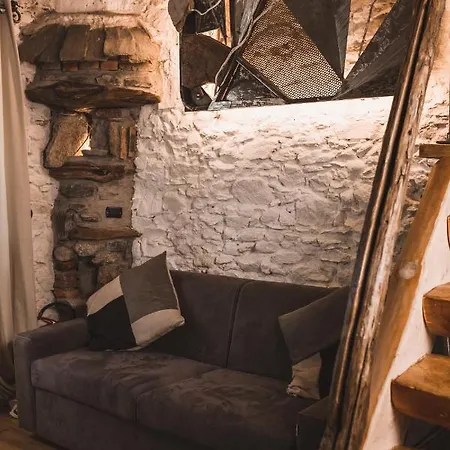 Hébergement de vacances Montemezzo Le In Pietra Vista *